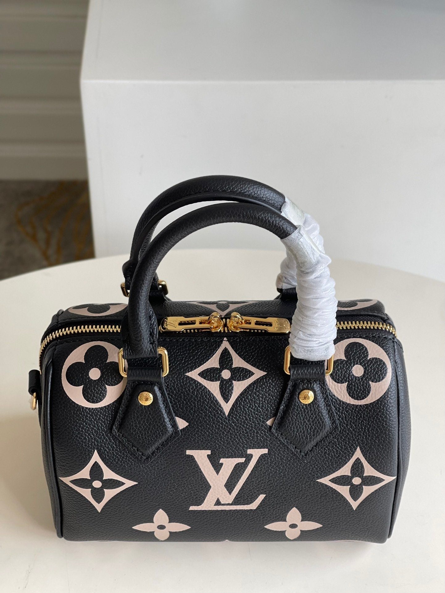 Louis Vuitton Speedy Bandouliere 25 Bag