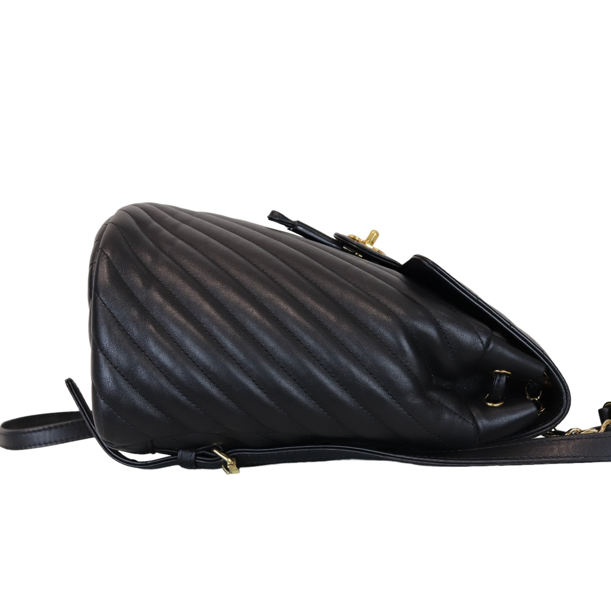 Small Chevron Urban Spirit Black GHW