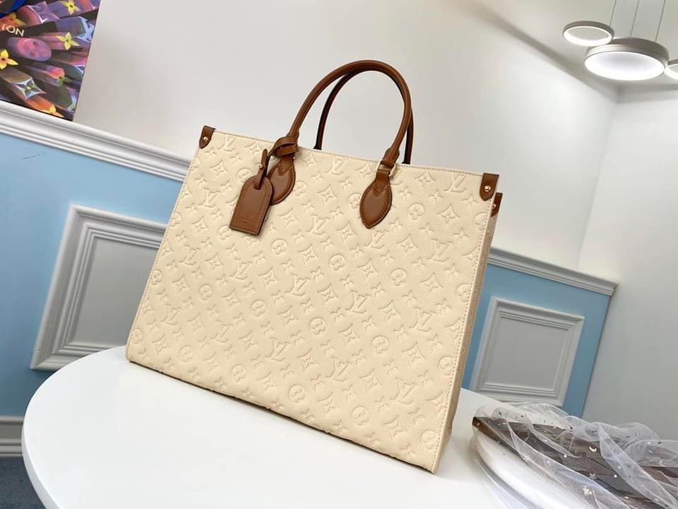 Louis Vuitton OnTheGo GM Tote Bag