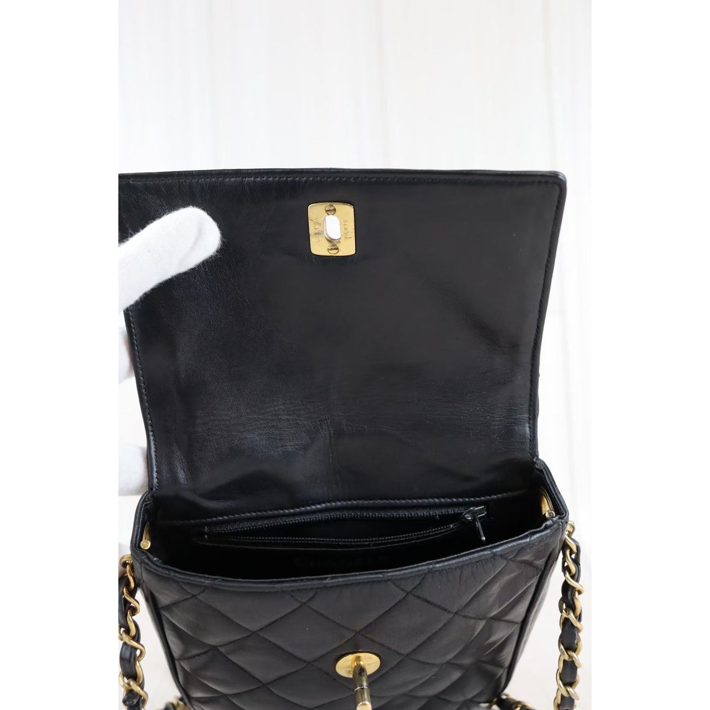 Rank AB ｜ CHANEL Vintage Shoulder Bag ｜072012