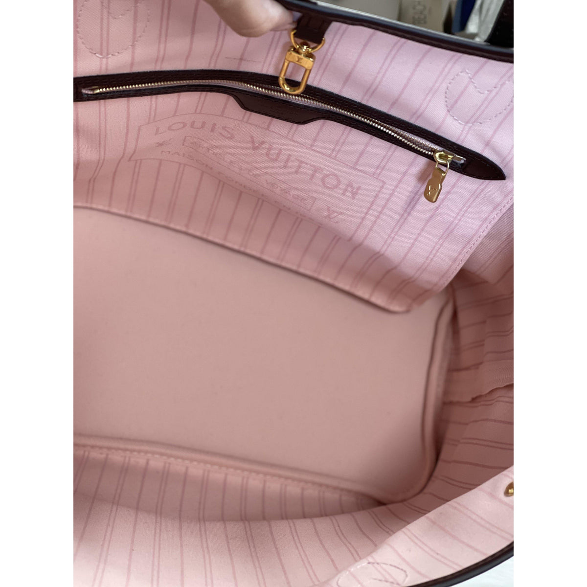 Louis Vuitton Neverfull MM in Damier Ebene Rose Ballerine