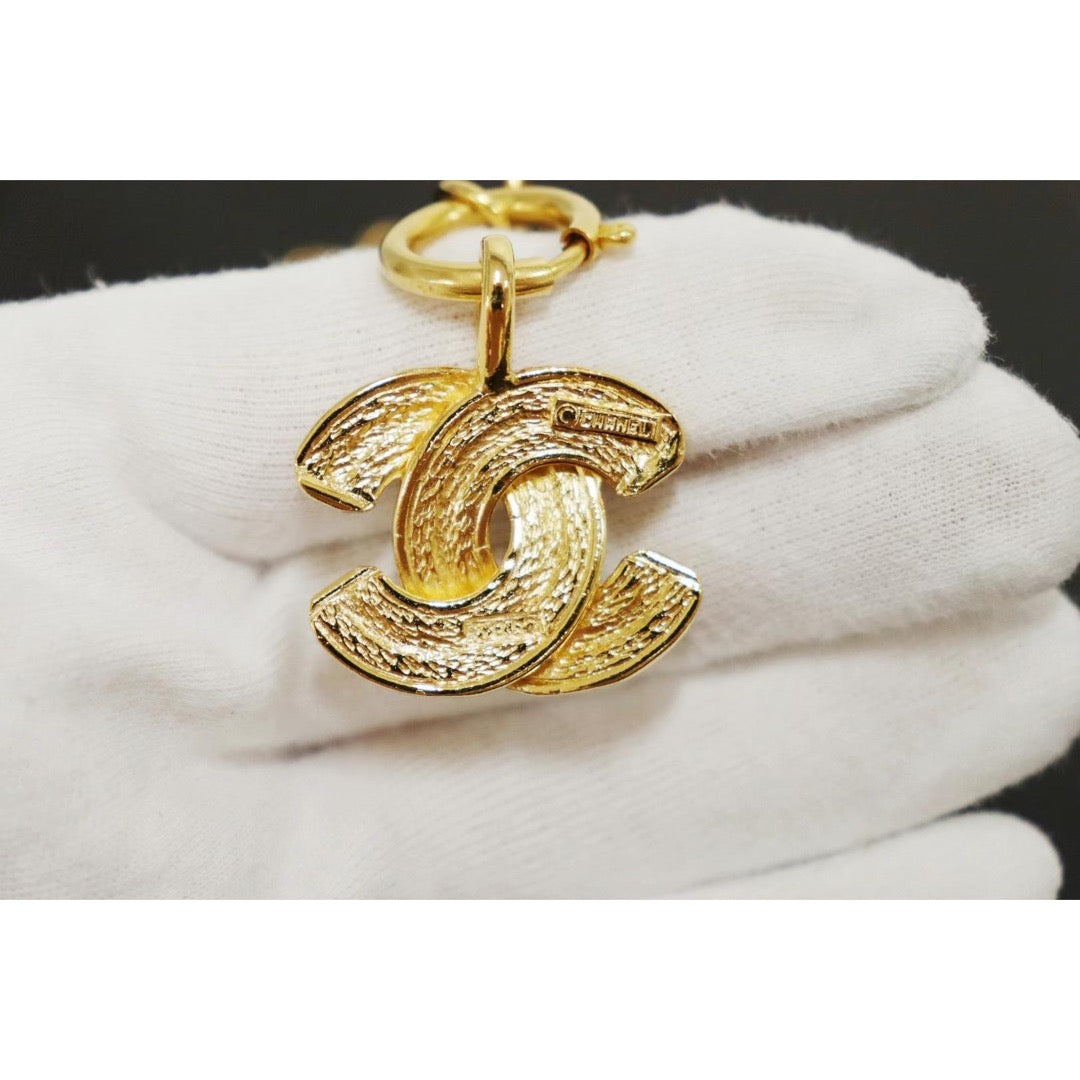 Rank A ｜ CHANEL Coco Mark 24K Gold Plated Necklace｜22102801