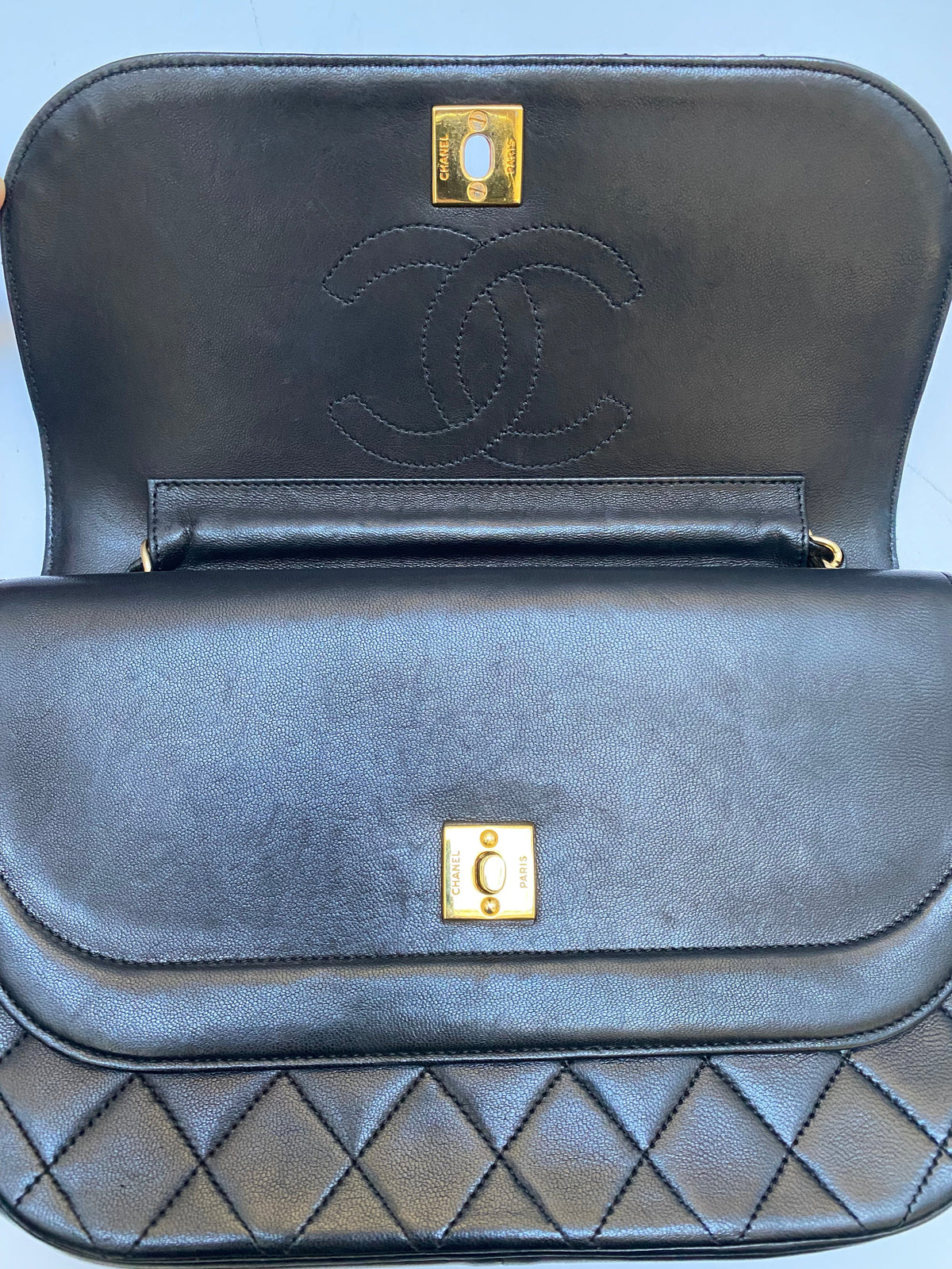 Chanel vintage black quilted flap Bag