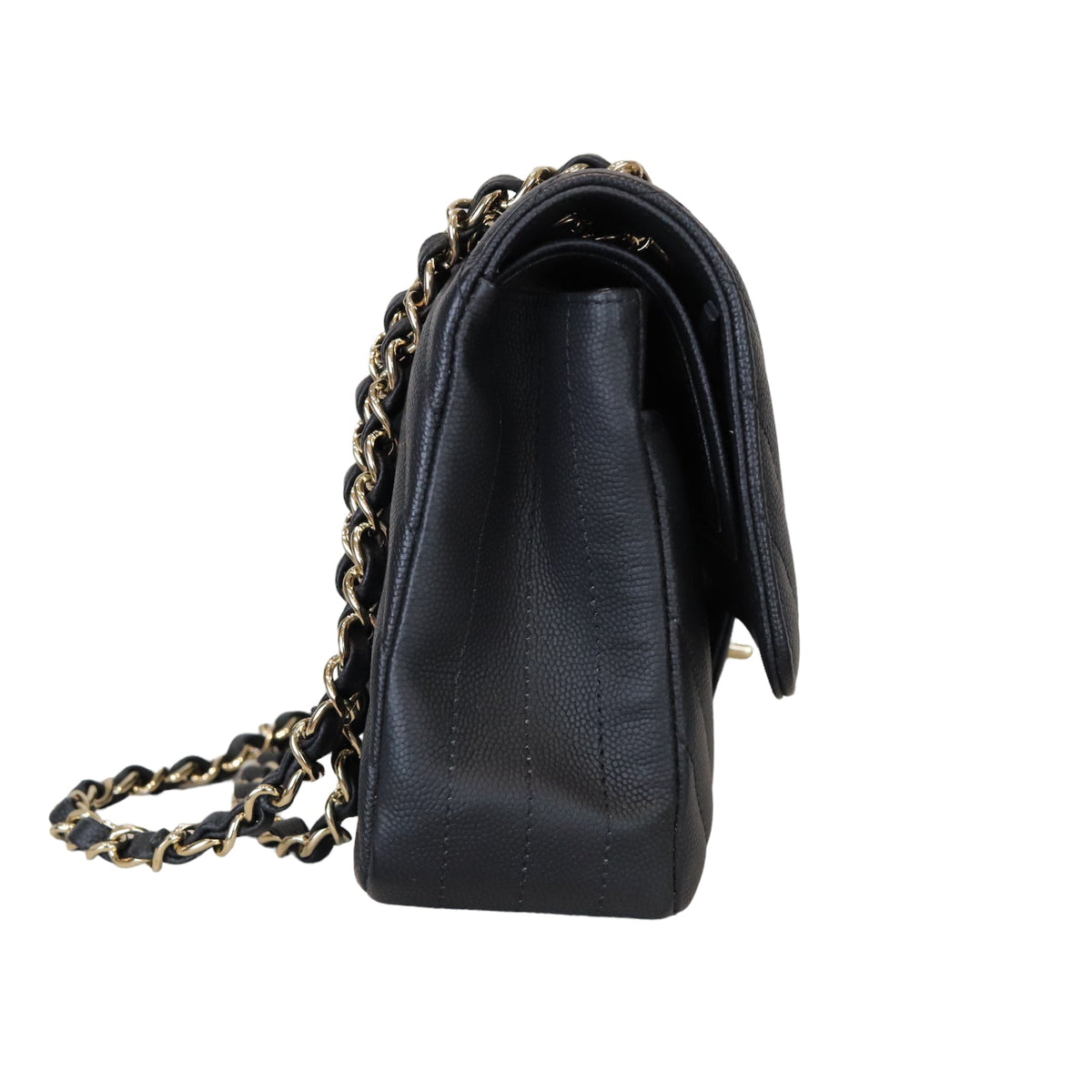 Classic Flap Medium Chevron Caviar Black GHW