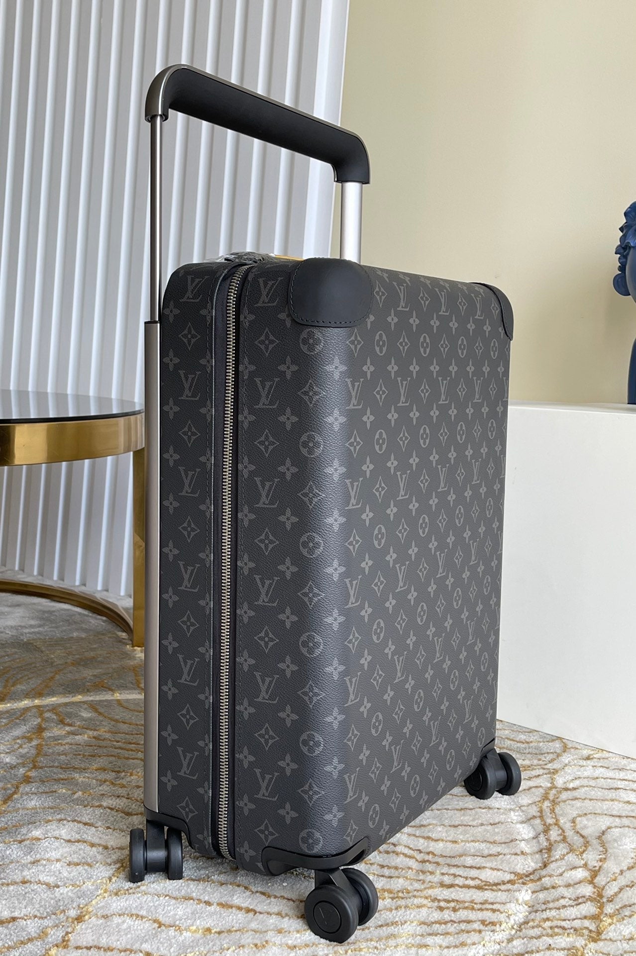 Louis Vuitton Horizon 50 Suitcase