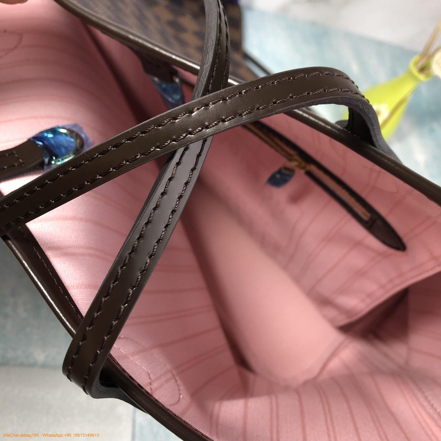 Louis Vuitton Neverfull MM Tote Bag