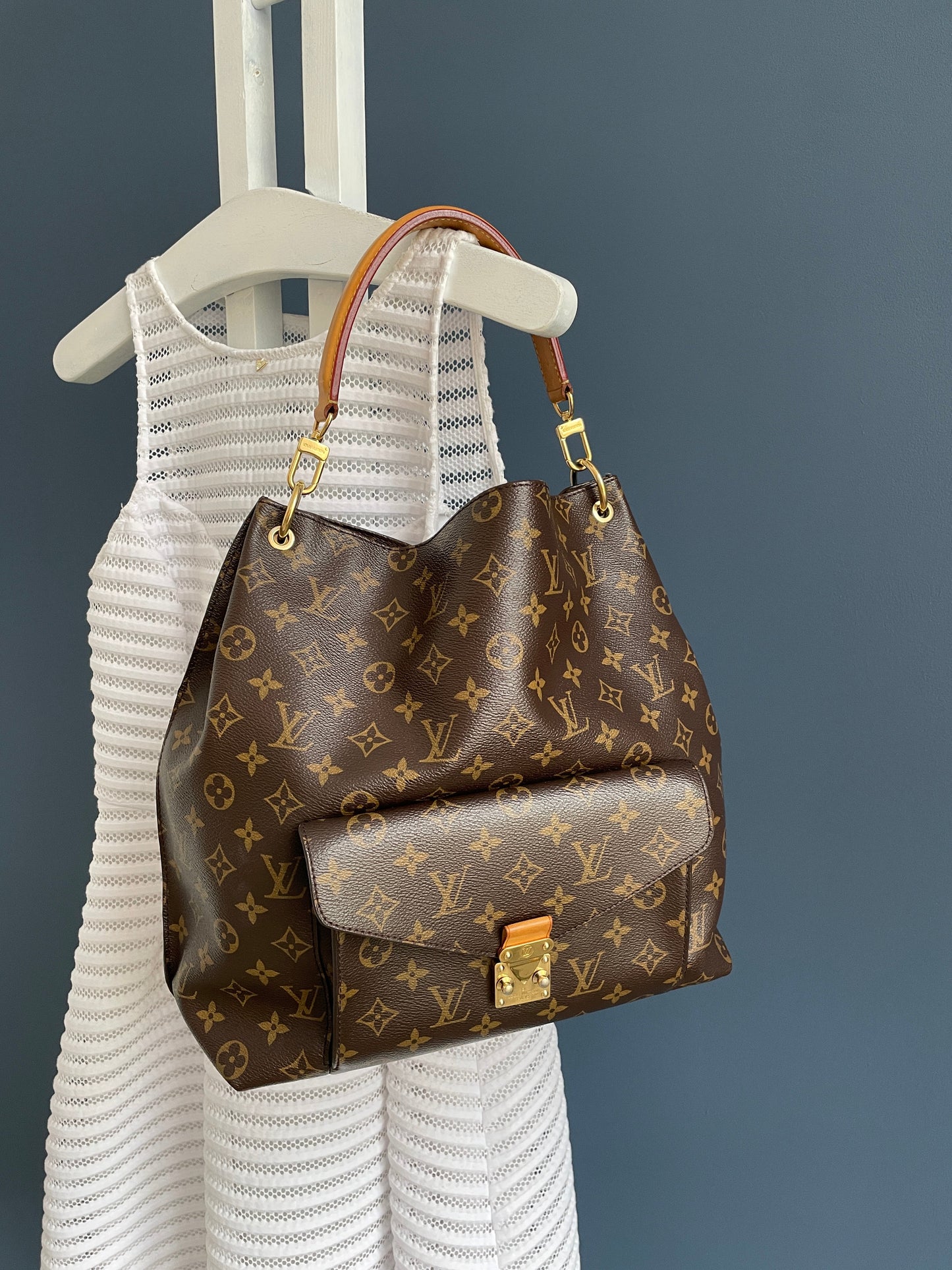 LOUIS VUITTON MÉTIS HOBO