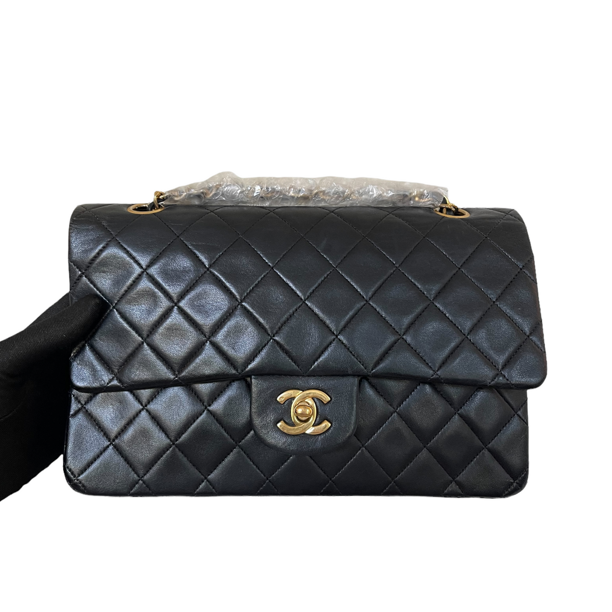 Vintage Classic Flap Medium Lambskin Black GHW