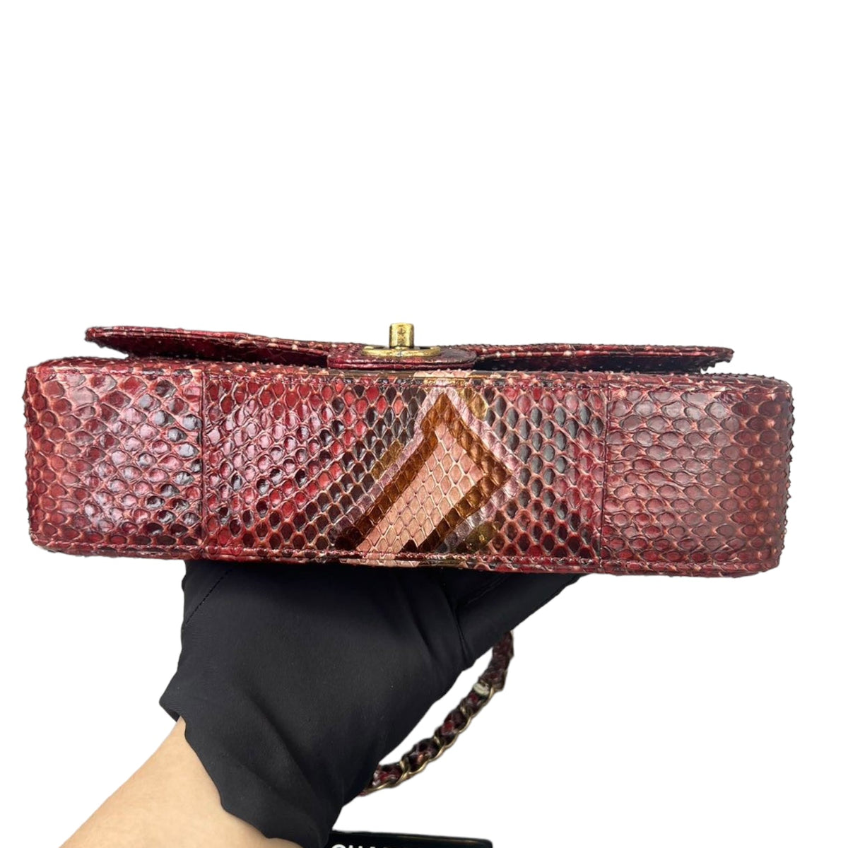 Classic Flap Medium Python Red GHW