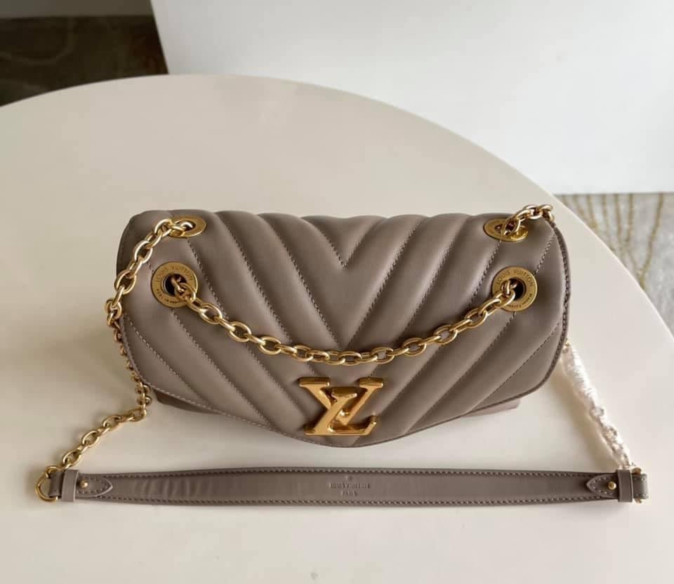 Louis Vuitton New Wave Chain Bag
