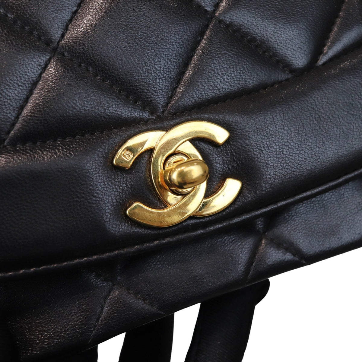Medium Diana Lambskin Black GHW