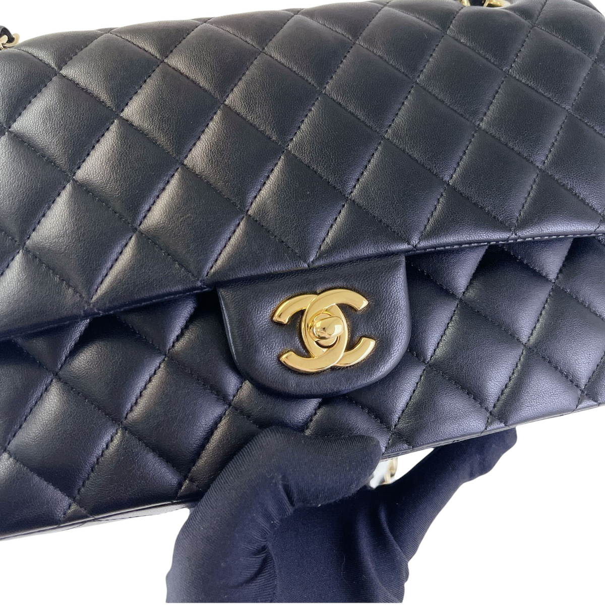Classic Flap Medium Lambskin Black GHW