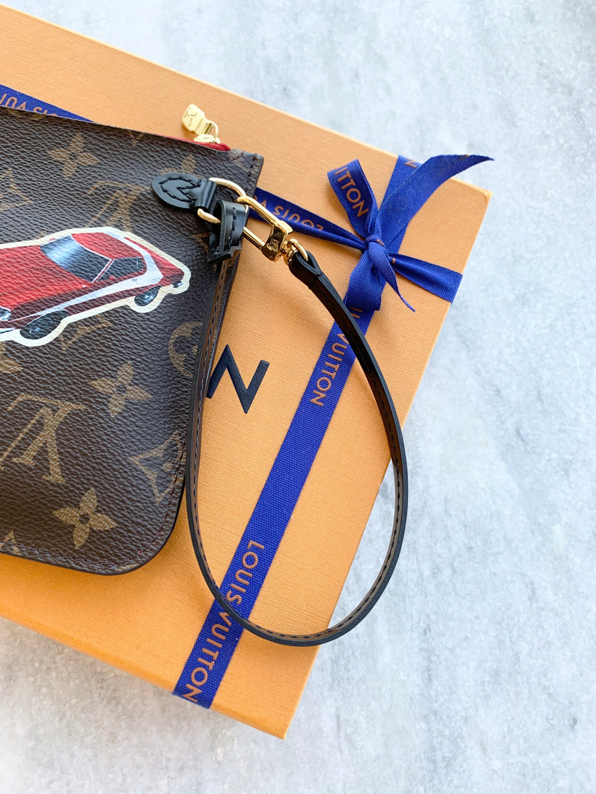 Louis Vuitton World Tour Neverfull MM Monogram Pochette Wristlet Pouch In Red
