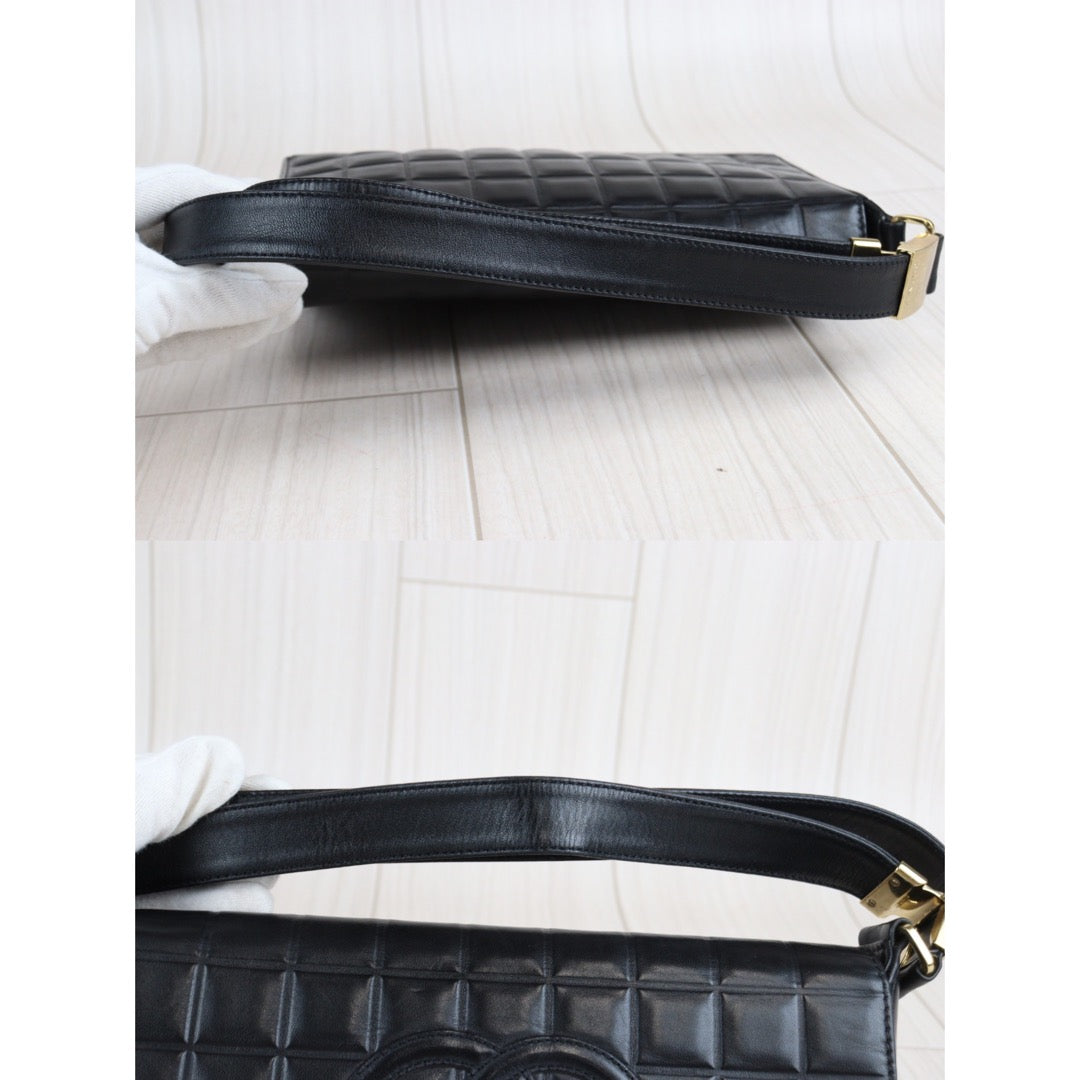 Rank AB ｜ CHANEL Choco Bar Shoulder Bag ｜23032304