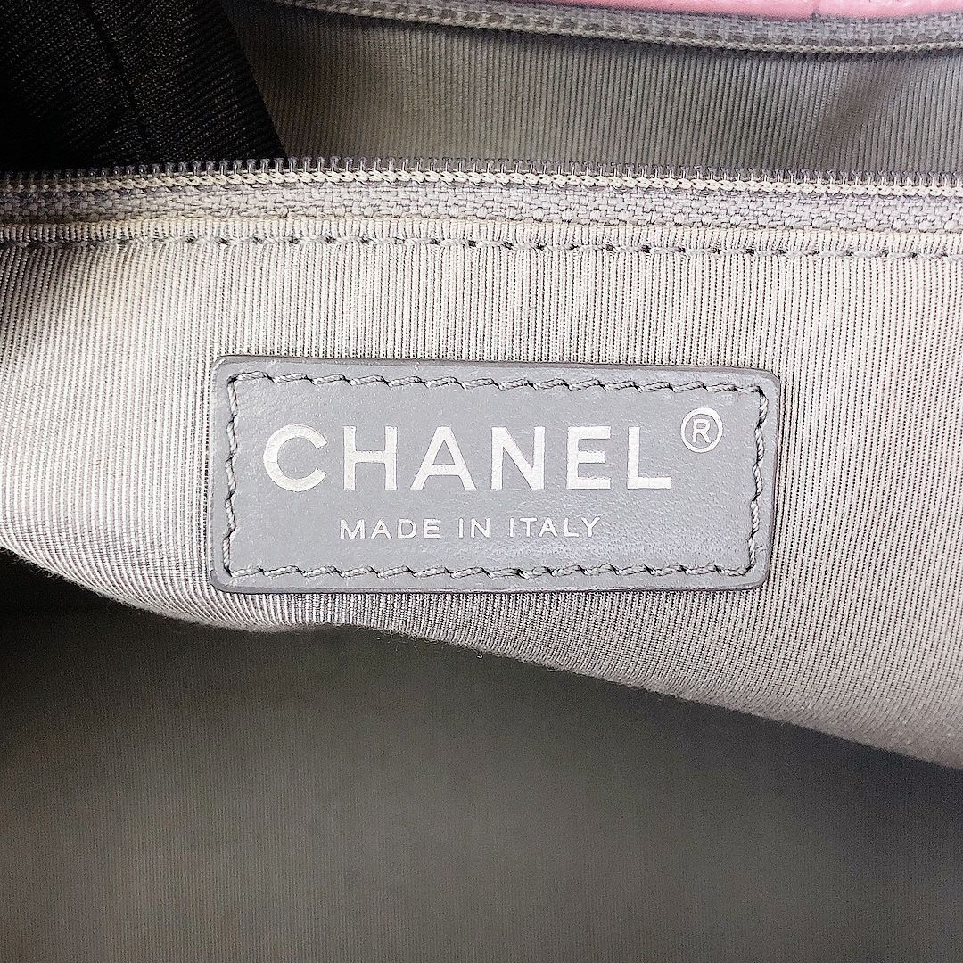 Executive Cerf Tote Grained Pink SHW