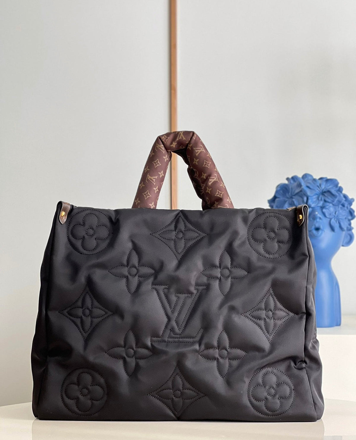 Louis Vuitton OnTheGo GM Bag