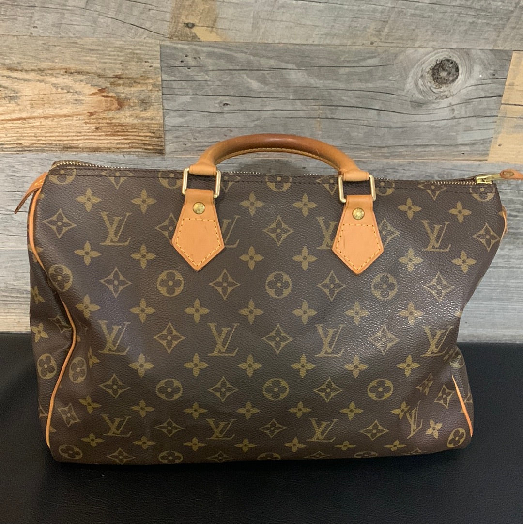 Louis Vuitton Monogram Speedy 35