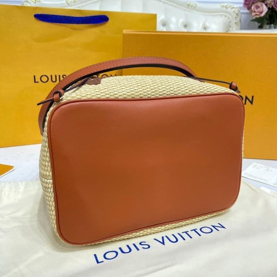 Louis Vuitton NeoNoe MM Bag
