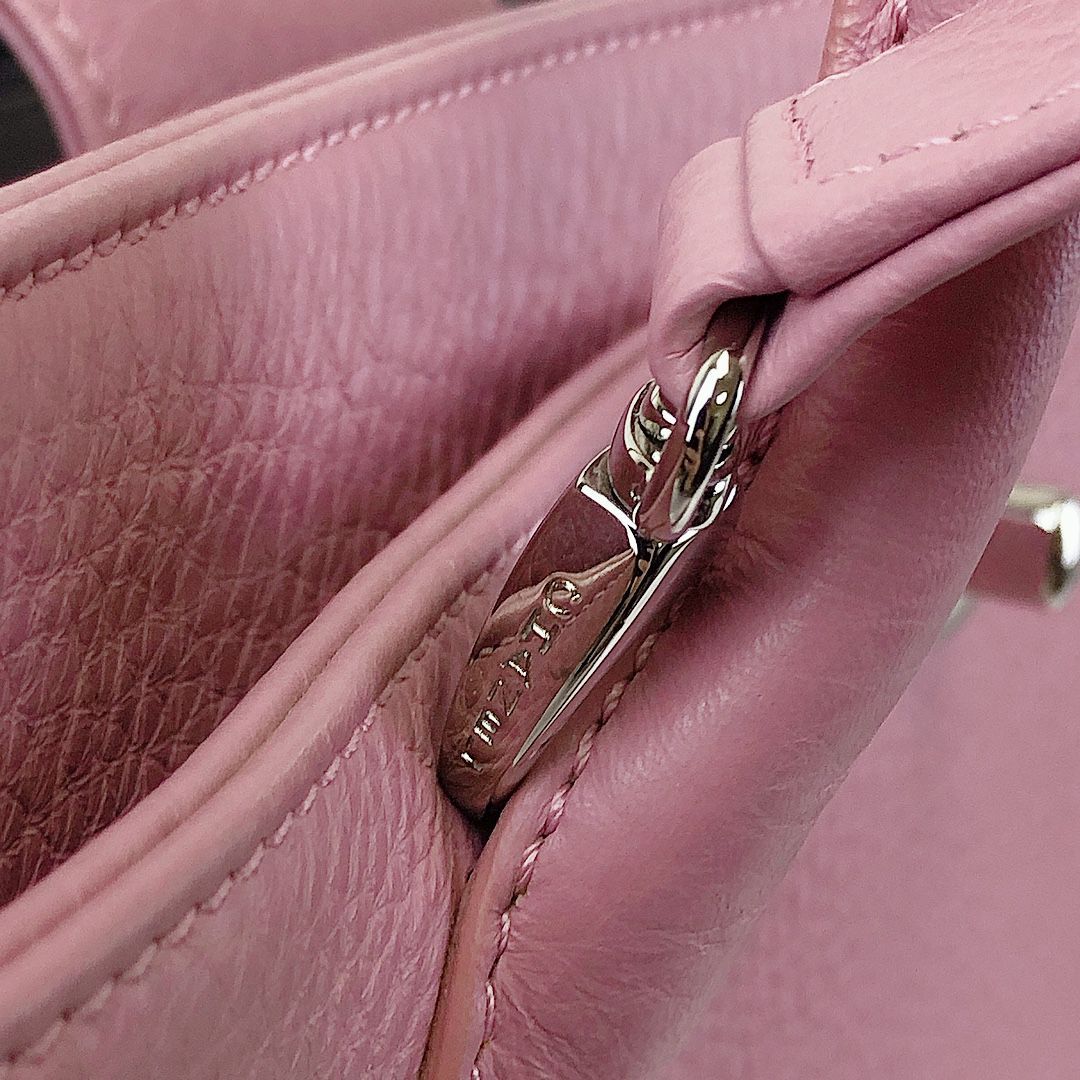 Executive Cerf Tote Grained Pink SHW