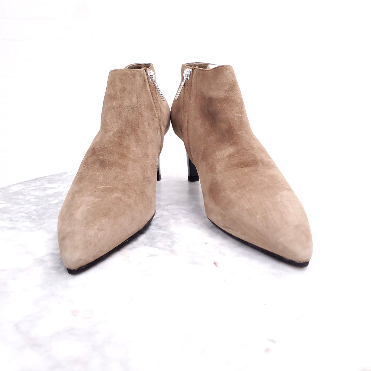 HERMÈS BROWN SUEDE KITTEN HEEL BOOTS - SIZE 37.5