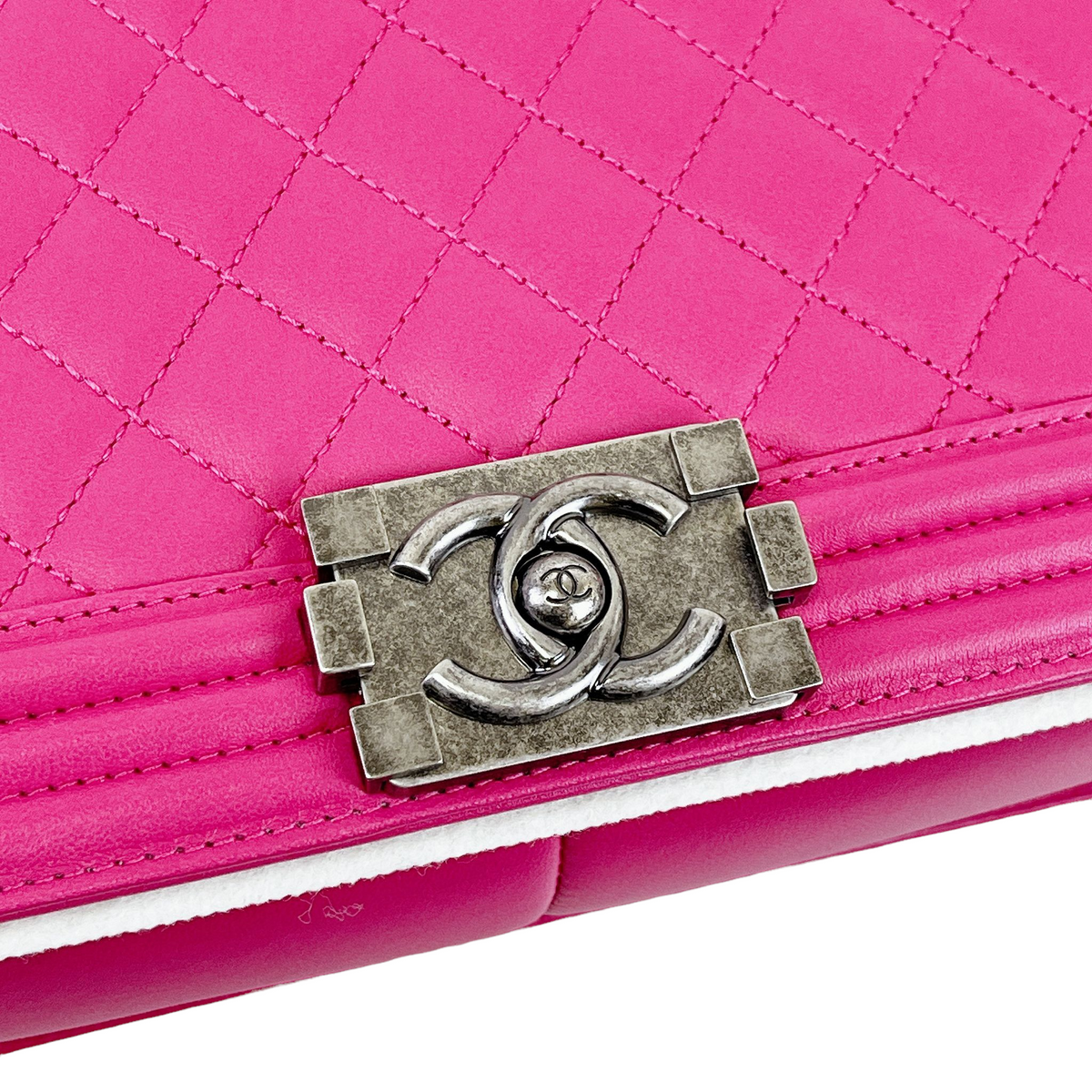 Boy Bag New Medium Lambskin Pink GHW