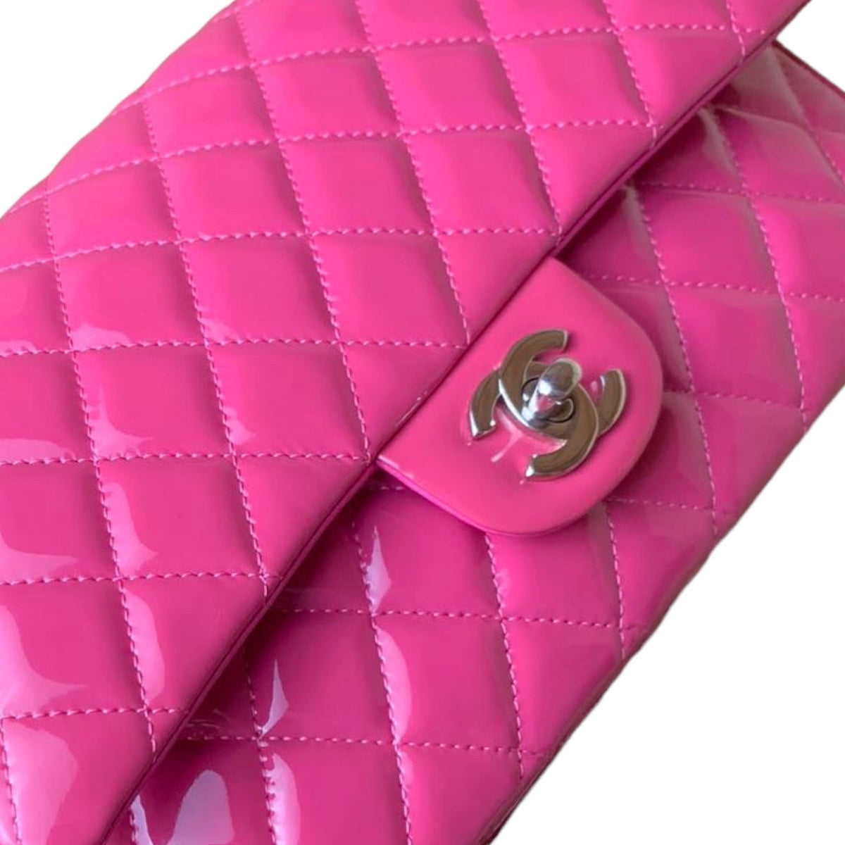Classic Flap Medium Patent Pink SHW