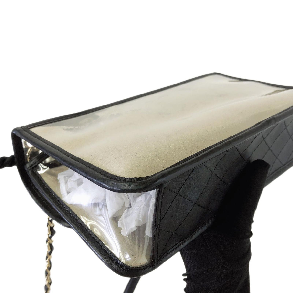 Coco "Sand by the Sea" Runway Pearl Handle Black PVC
