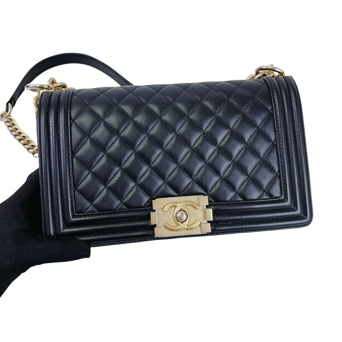 Boy Old Medium Calfskin Black GHW