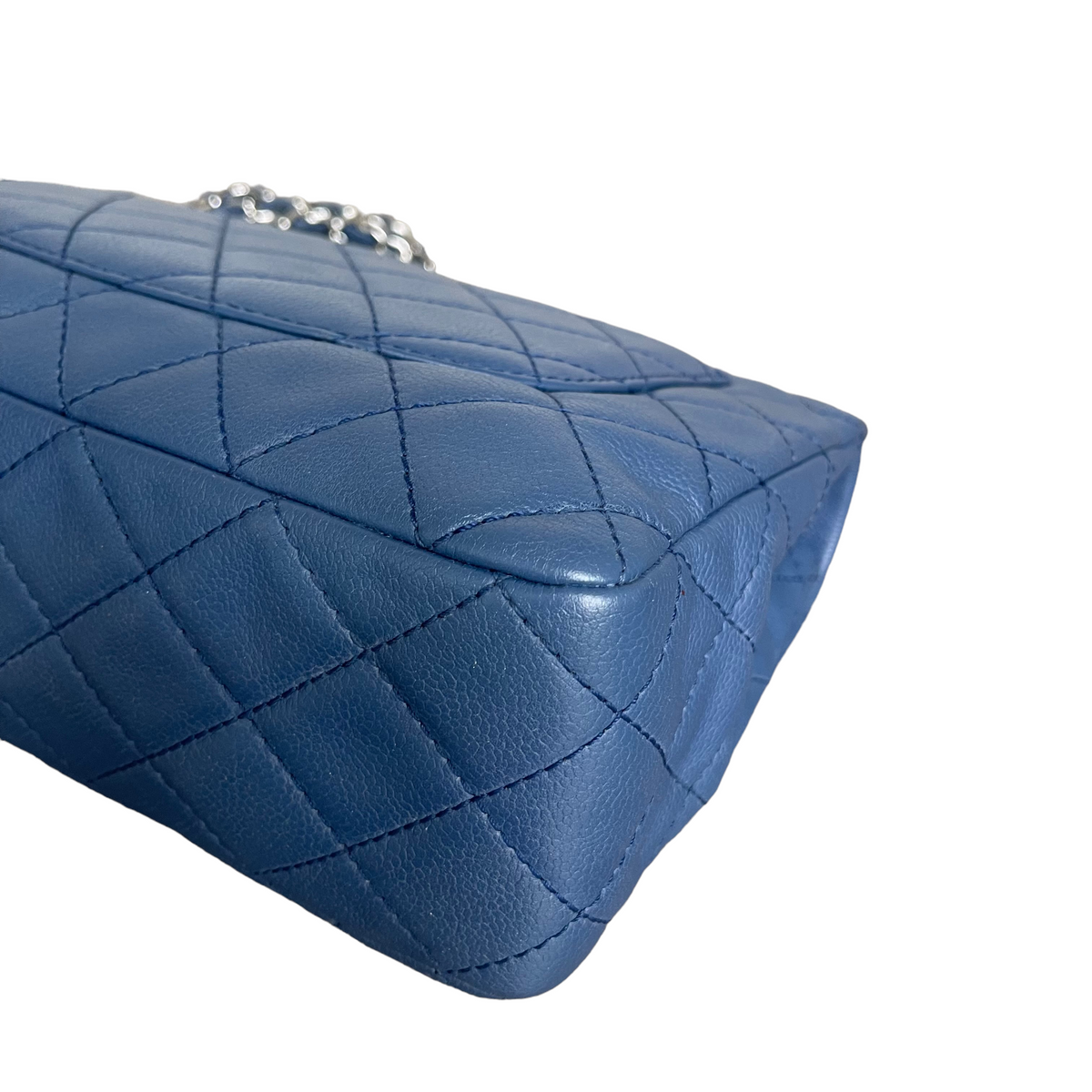 Single Flap Jumbo Washed Caviar Blue SHW