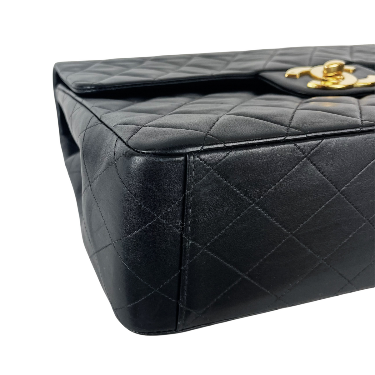 Jumbo XL Flap Lambskin Leather Black GHW