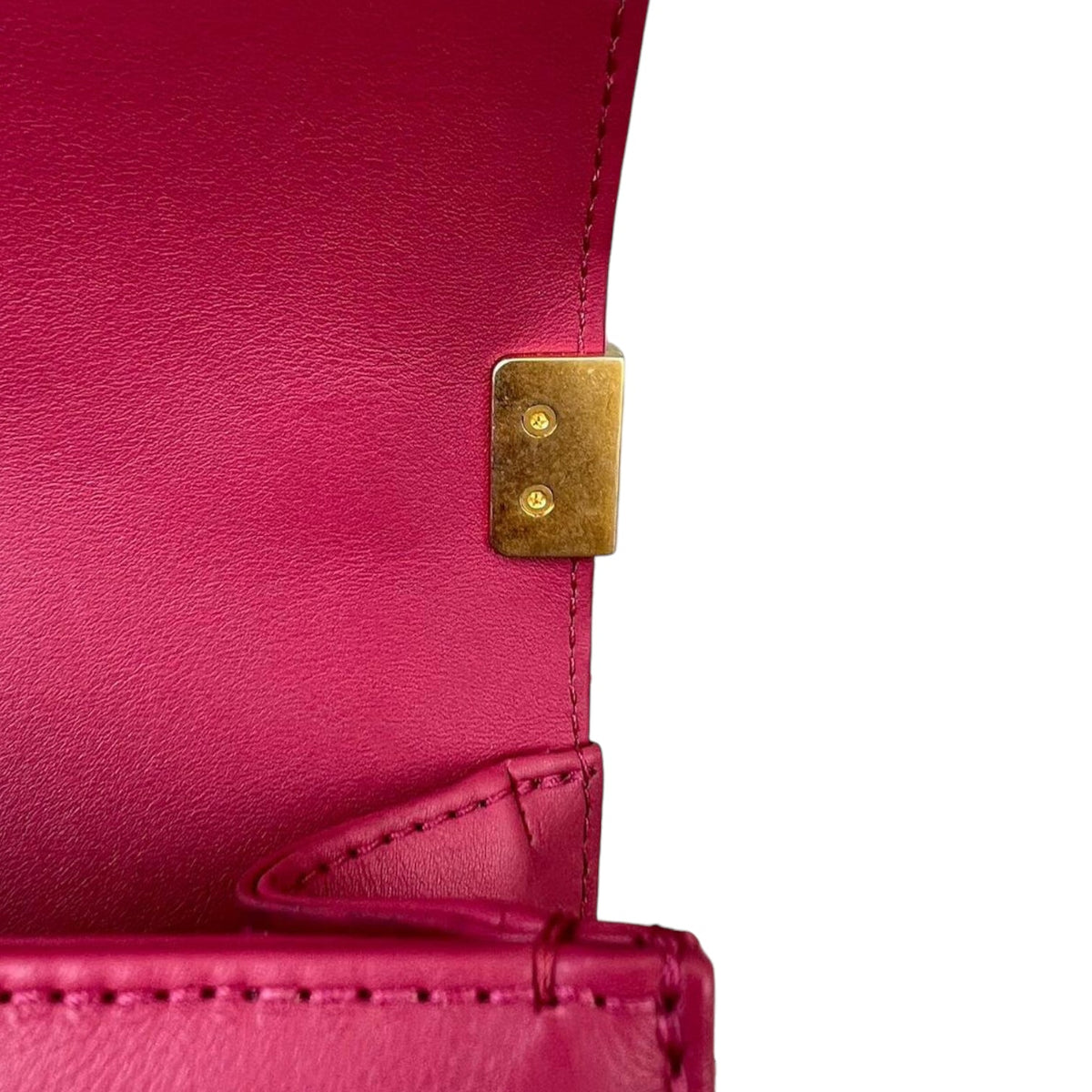 Boy Old Medium Handle Calfskin Pink GHW