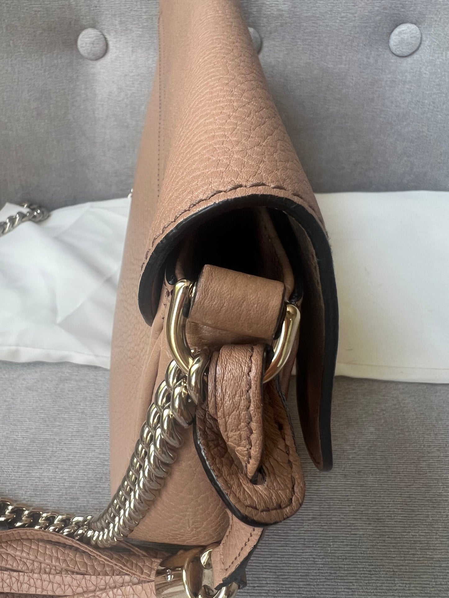 Gucci Rose Beige Soho Disco Crossbody Flap Bag