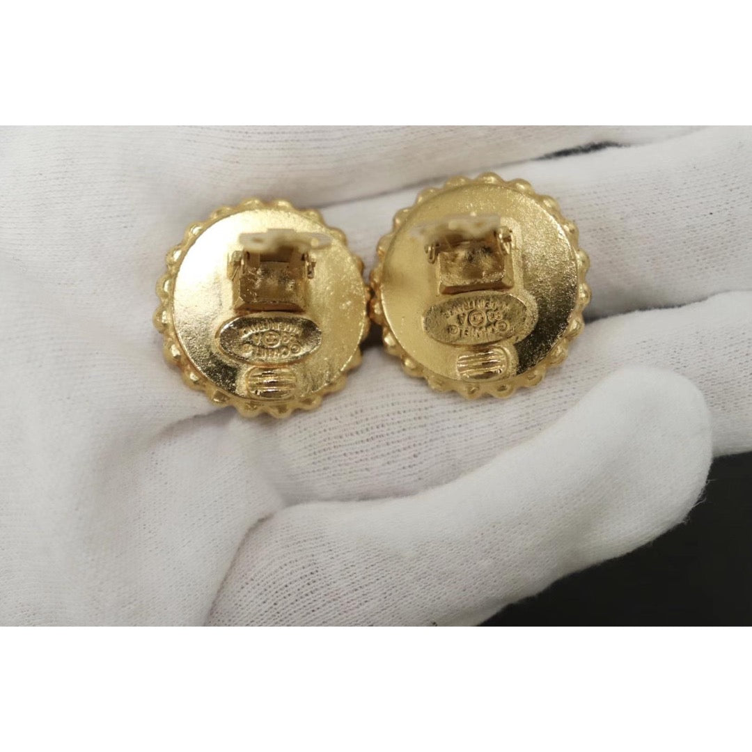 Rank SA ｜CHANEL Vintage Earrings ｜22110908