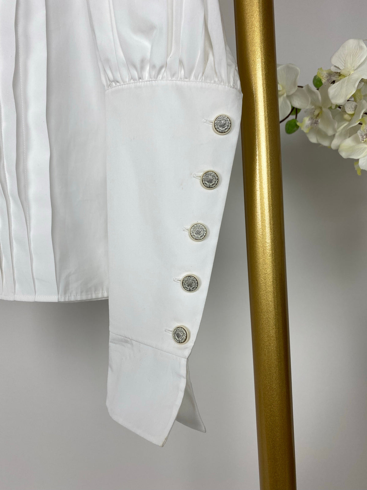 Chanel White Cotton High Neck Pleated Shirt Size FR34 (UK6) RRP ¬£3,720