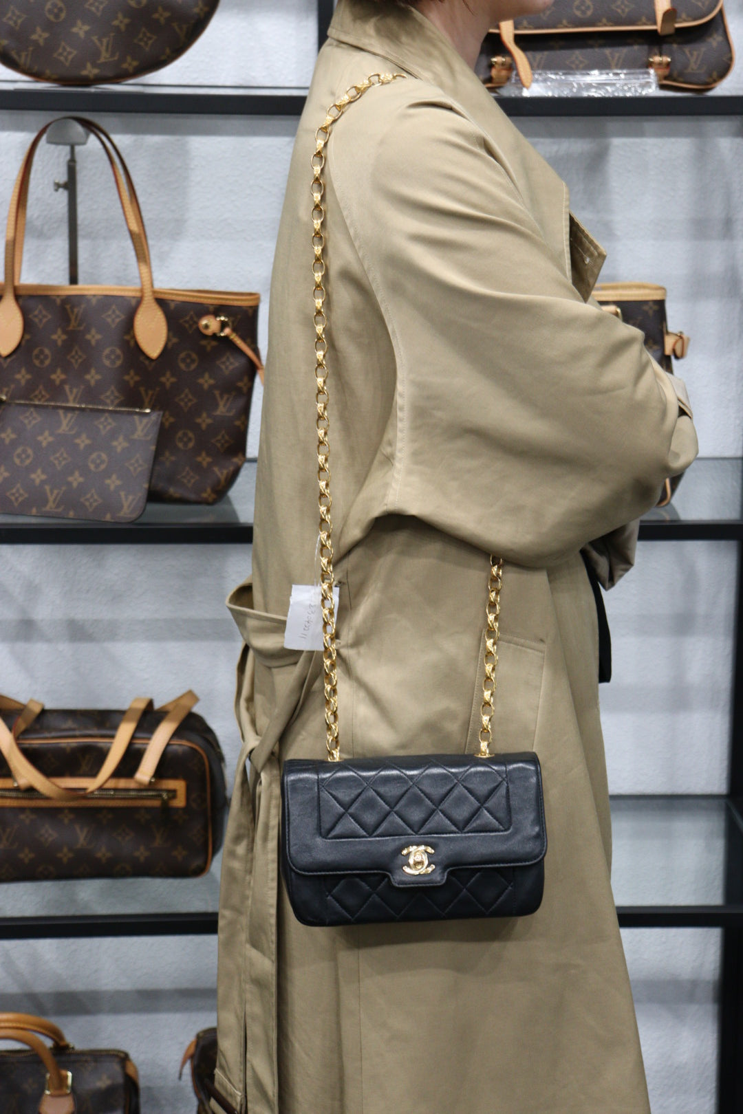 Rank AB ｜ CHANEL Matrass Lamb Leather Chain Shoulder Bag｜23042211