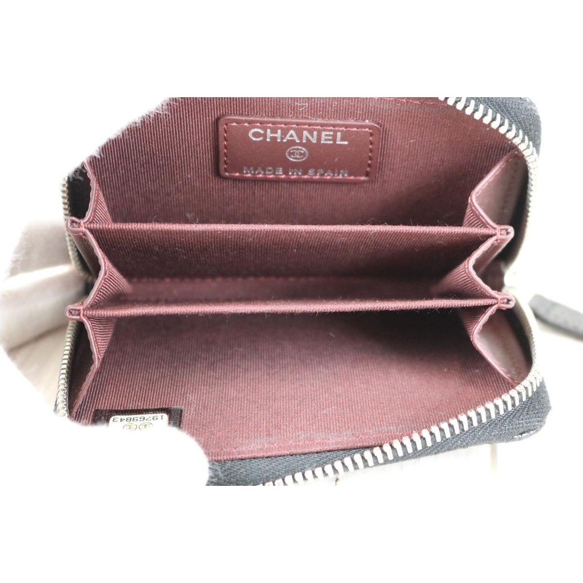 Rank A ｜Chanel Caviar Skin Matrasse Round Zipper Coin Case｜062003