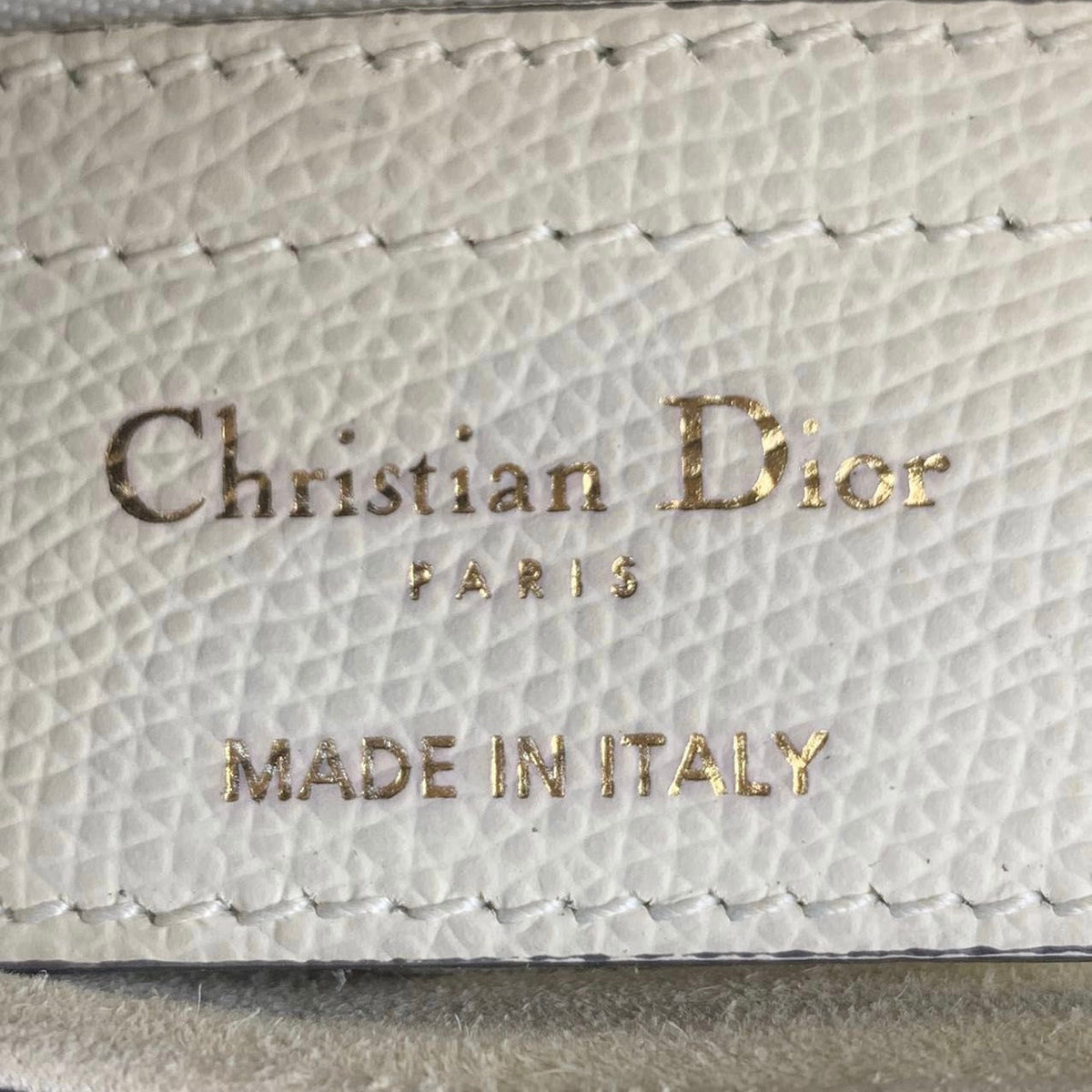 Medium Saddle Calfskin White GHW