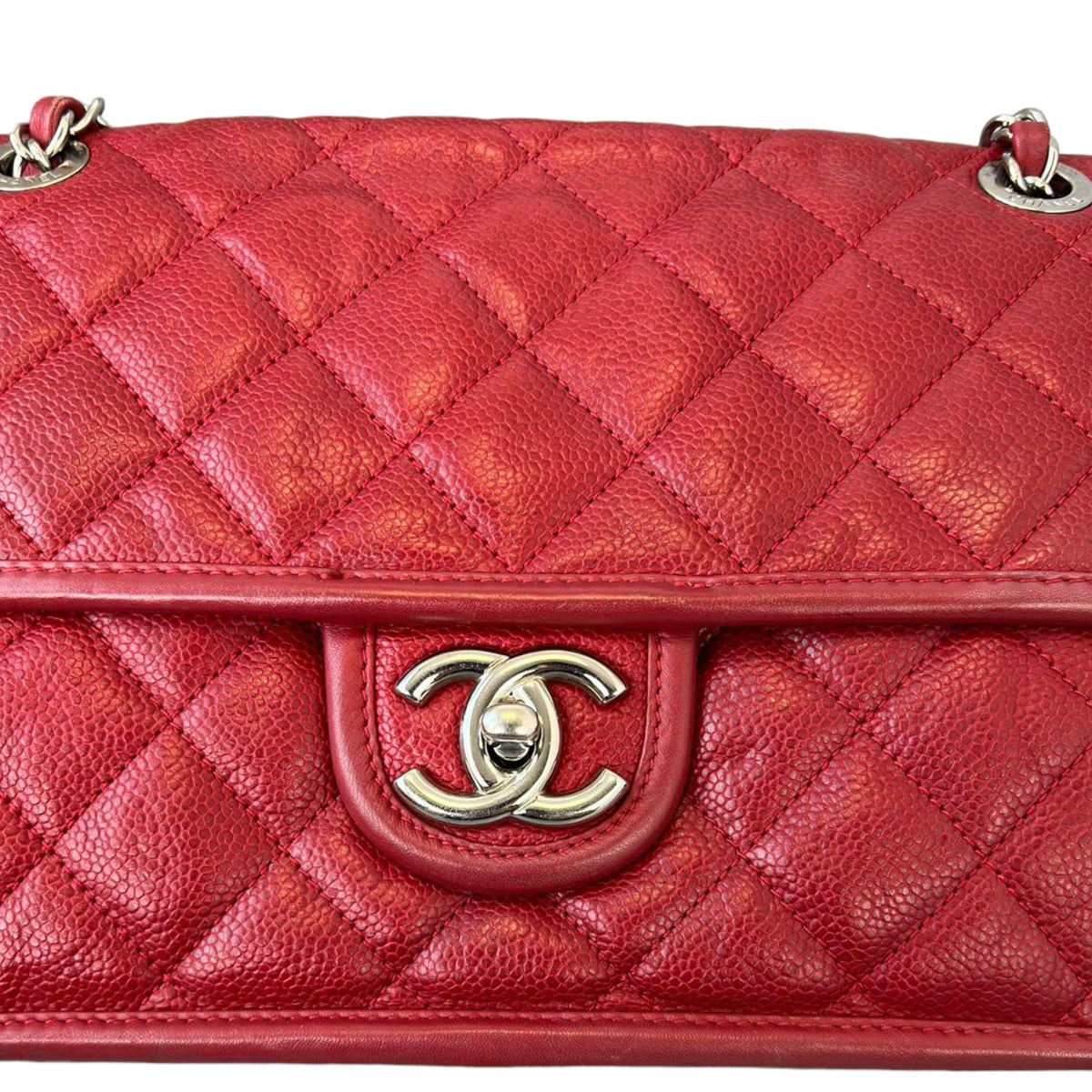 French Riviera Flap Caviar Red SHW