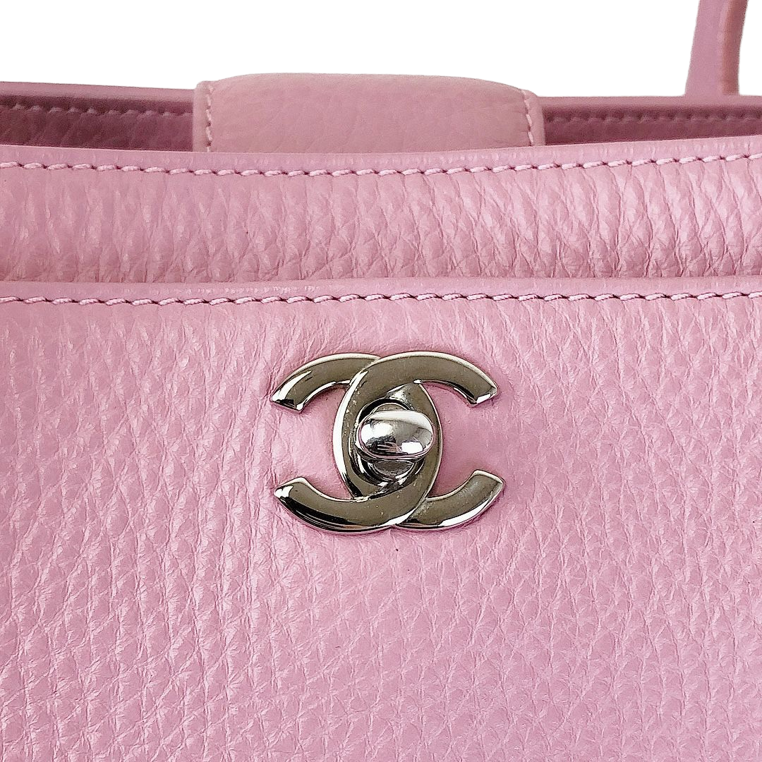 Executive Cerf Tote Grained Pink SHW