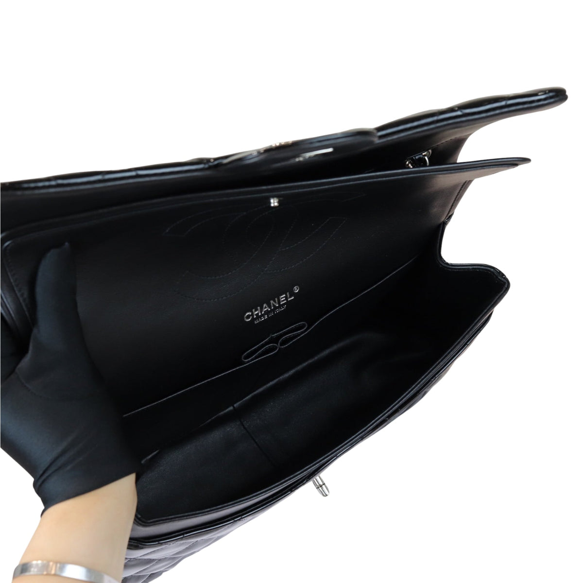 Double Flap Jumbo Quilted Patent Black SHW