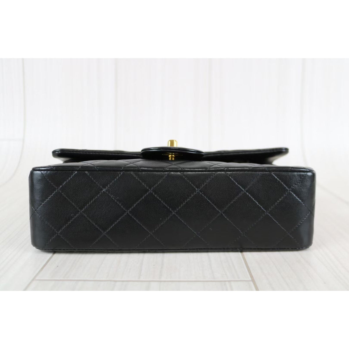 Rank A ｜ CHANEL Matrasse Lamb Skin Double Flap Double Chain Bag ｜061014