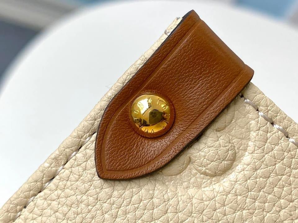 Louis Vuitton OnTheGo GM Tote Bag