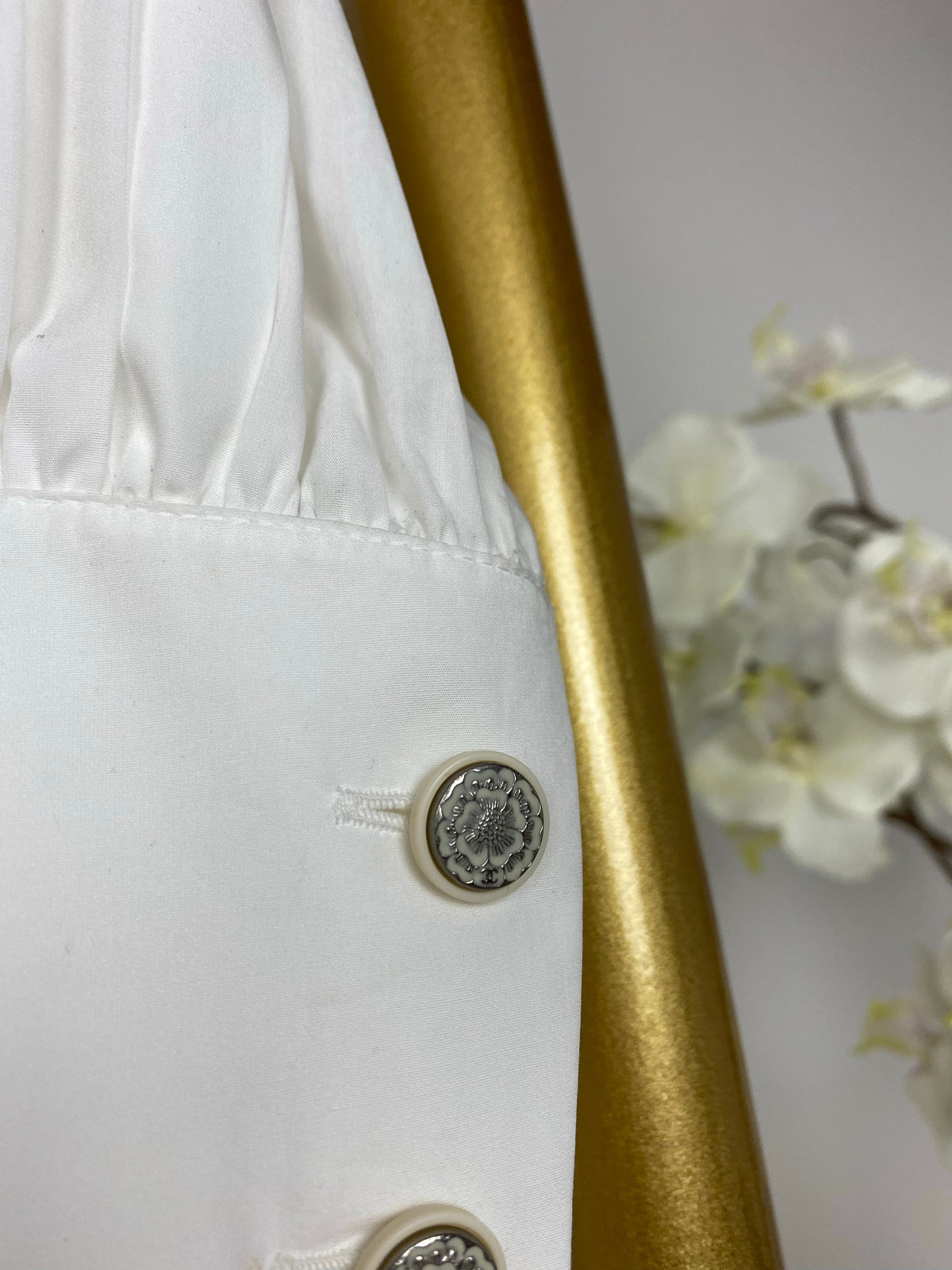 Chanel White Cotton High Neck Pleated Shirt Size FR34 (UK6) RRP ¬£3,720