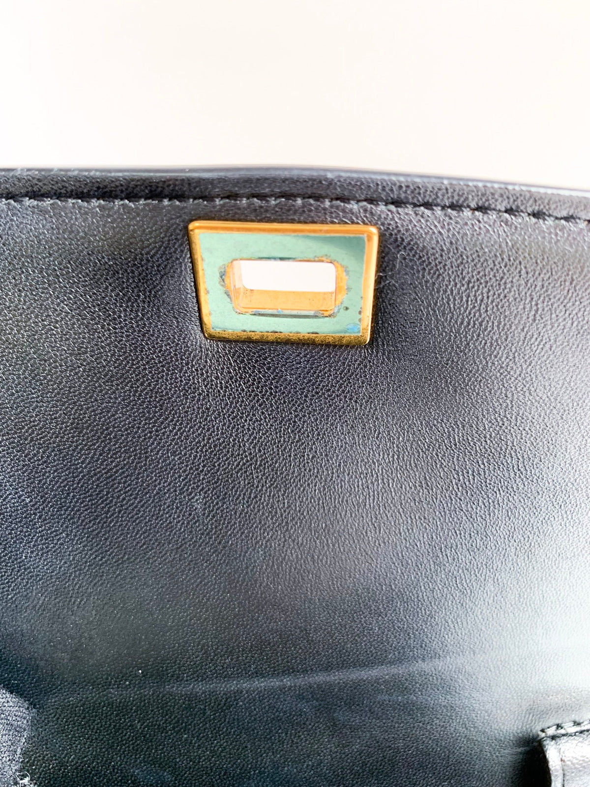 Celine Small Black Calfskin Box Bag⁣ ⁣⁣⁣⁣⁣⁣⁣⁣⁣⁣