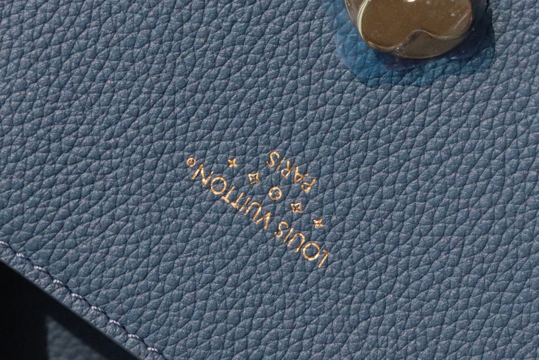 Louis Vuitton Pont 9 Soft PM Bag