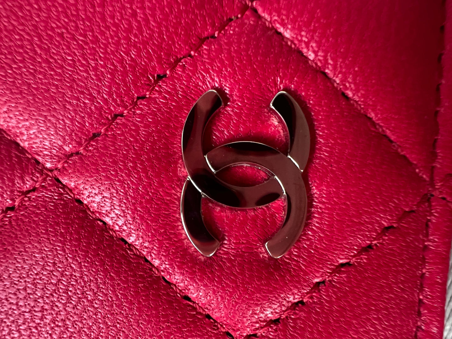 Chanel Classic Quilted Yen Bifold Wallet in Raspberry Red Lambskin and Silver Hardware