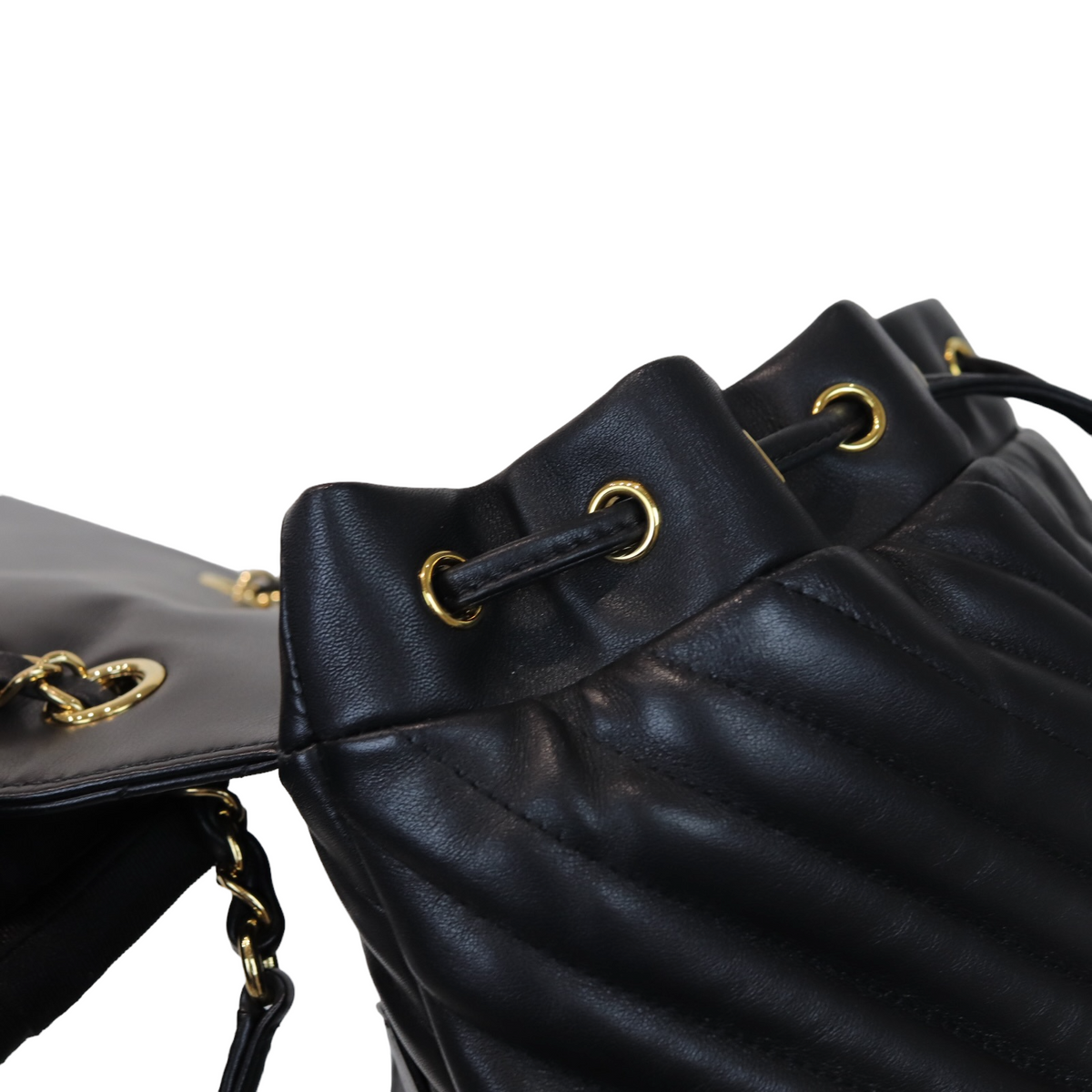 Small Chevron Urban Spirit Black GHW