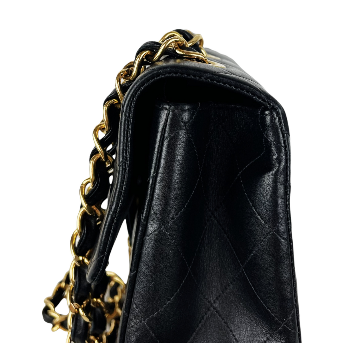 Jumbo XL Flap Lambskin Leather Black GHW