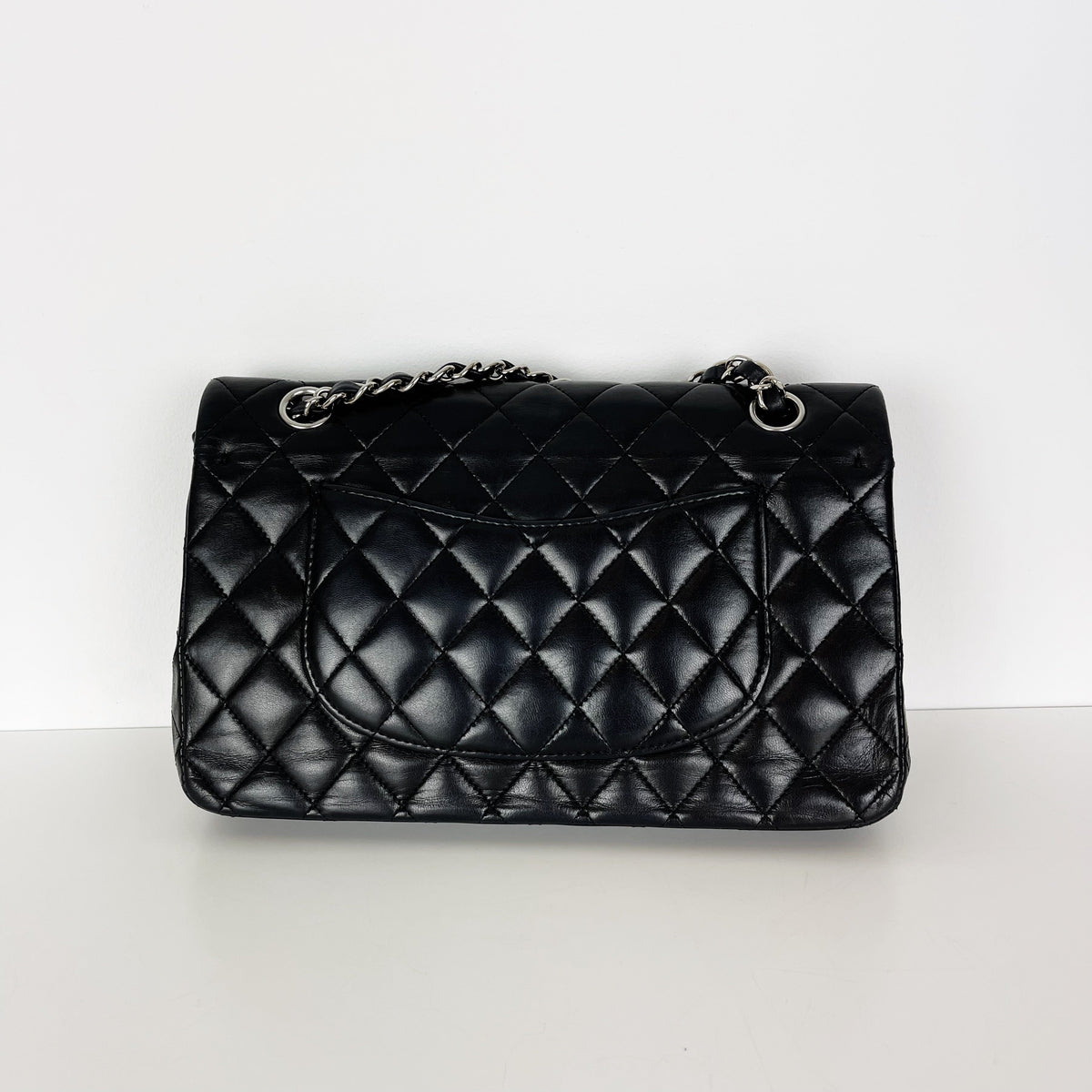 Classic Flap Medium Lambskin Black SHW