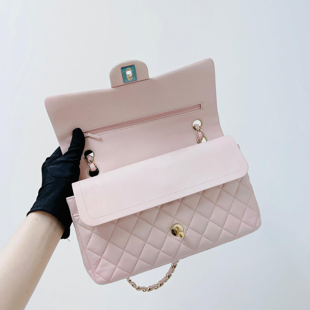 Classic Double Flap Medium Pink lambskin GHW